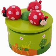 Muziekdoos met 3 lieveheersbeestjes rond, uitverkocht !!